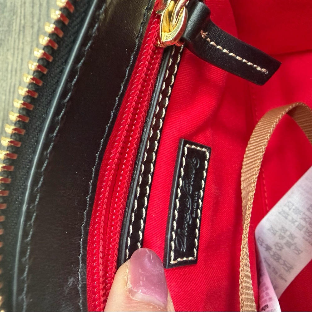 Dooney & Bourke Disney Crossbody Bag - Black and Multicolor NWOT - Picture 8 of 12